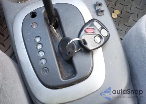 2006 Saturn Ion 3 from USA, damaged, VIN 1G8AL55B26Z104474